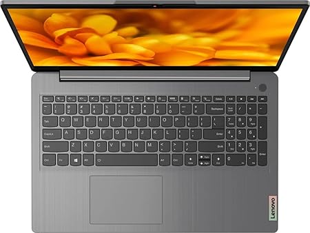 Lenovo IdeaPad Slim 3 15.6" Intel Core i5 (8GB RAM 512GB SSD) - 82H803S